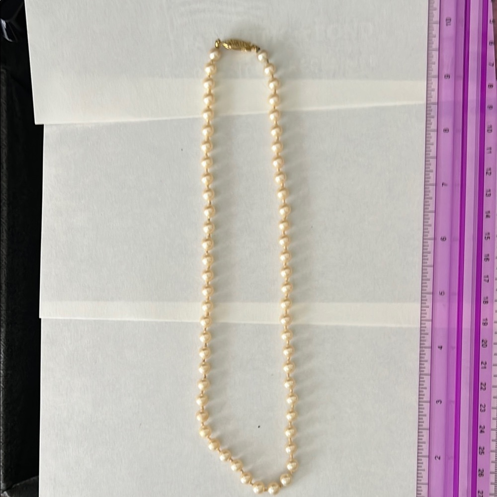 Vintage Cream Pearl Necklace